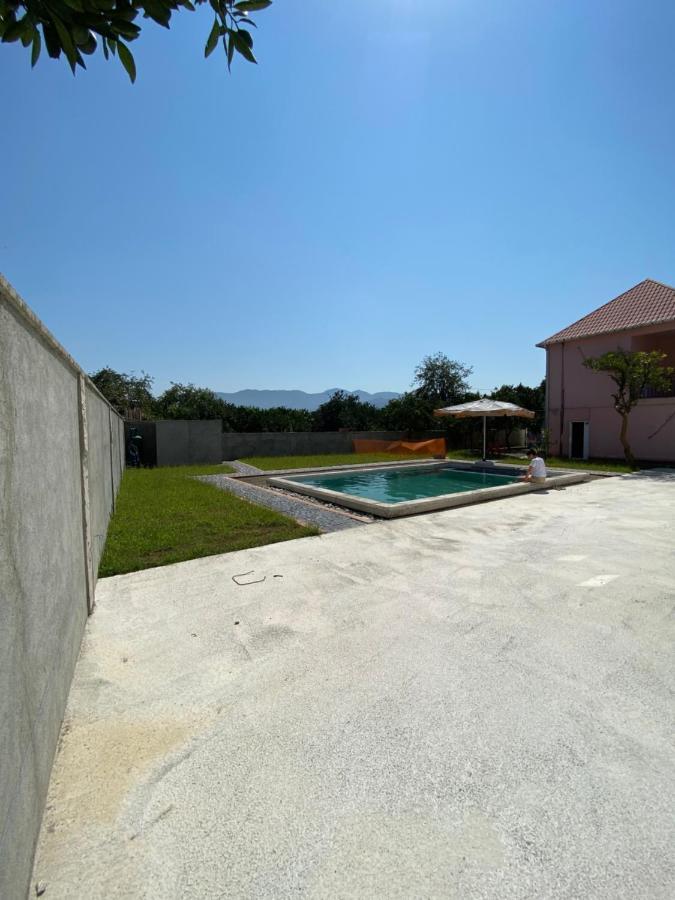 Villa Jakos Paradise Batumi Eksteriør billede