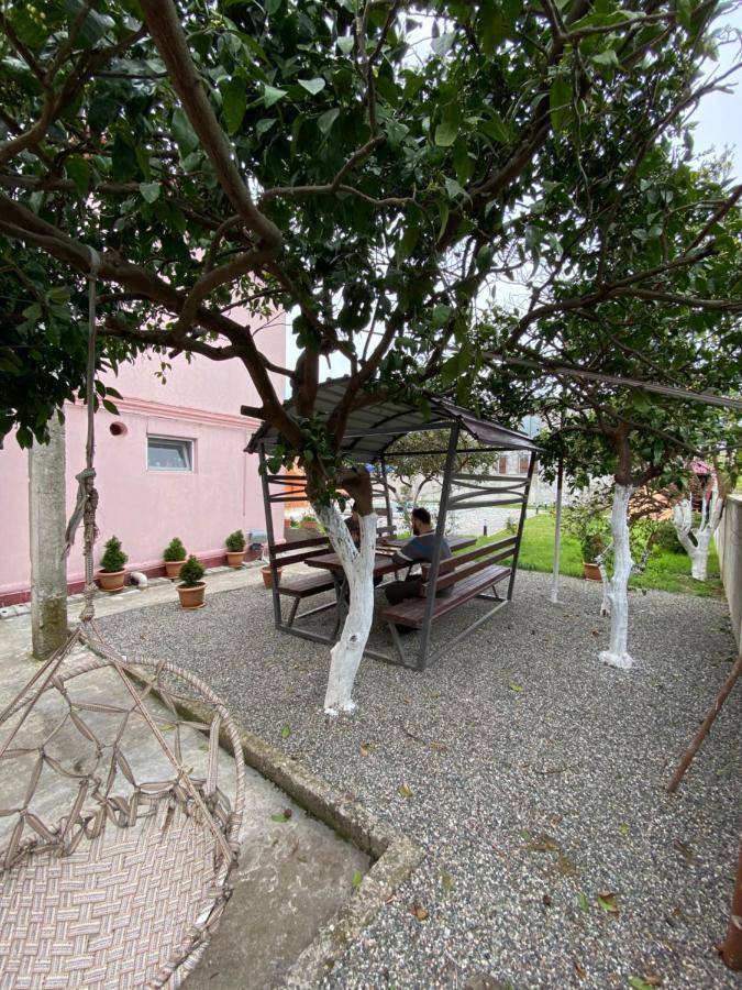 Villa Jakos Paradise Batumi Eksteriør billede
