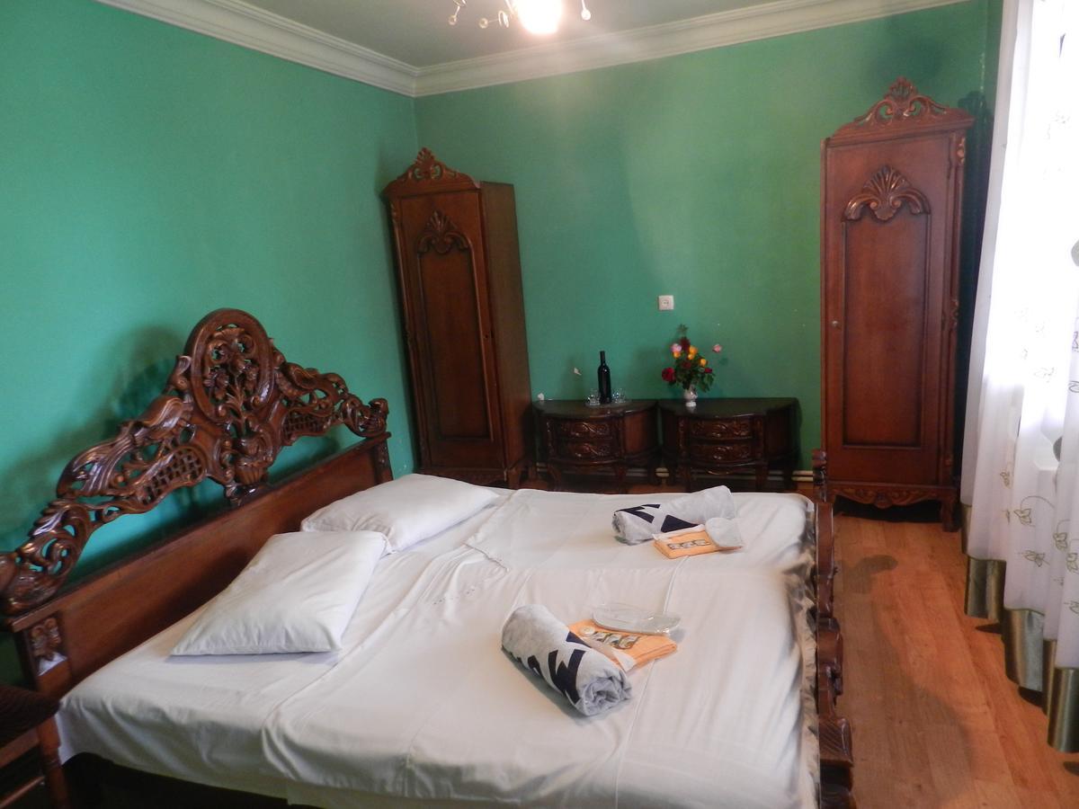 Villa Jakos Paradise Batumi Eksteriør billede