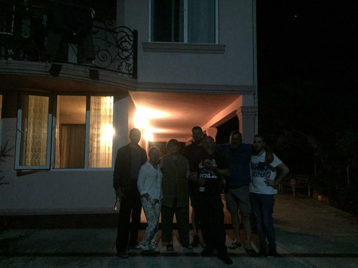 Villa Jakos Paradise Batumi Eksteriør billede
