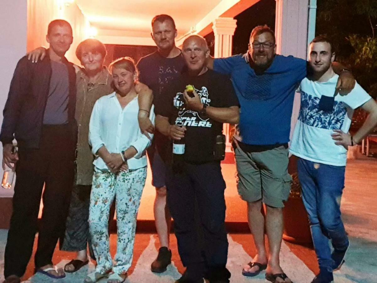 Villa Jakos Paradise Batumi Eksteriør billede